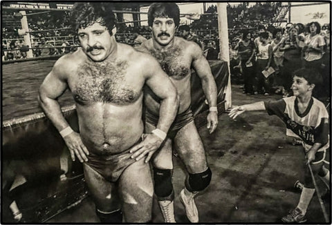 Twins - Wrestling Mesquite, Texas