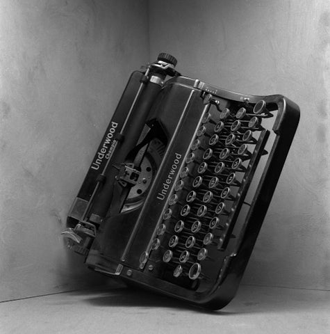 #2024-09-17 | Still Life With Typewriter