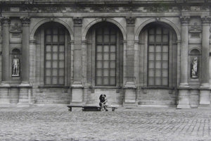 Lovers At Louvre